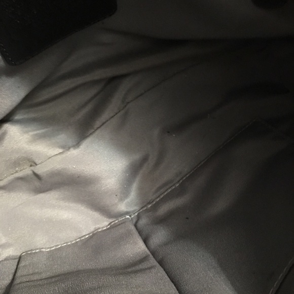 Coach Black Signature Purse - Picture 12 of 13